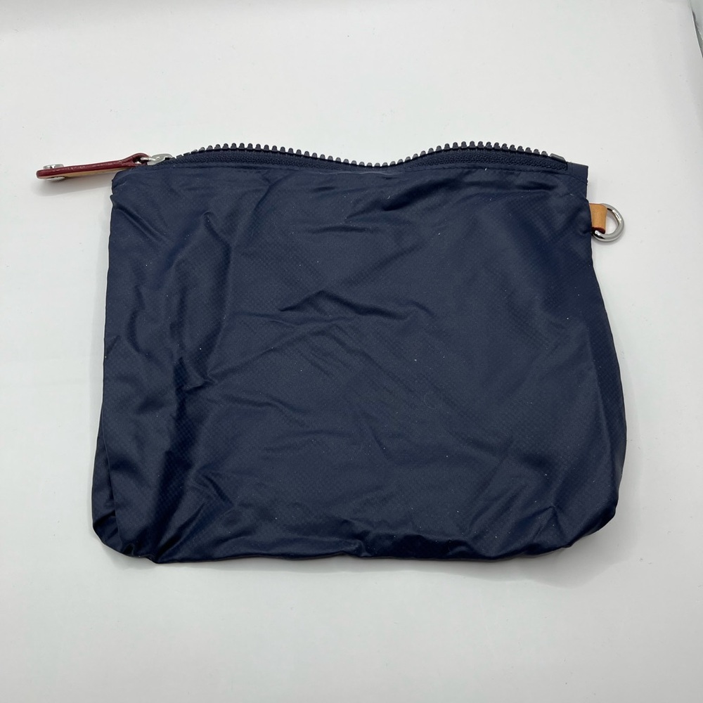 MZ Wallace Quilted Navy Blue Shoulder/Crossbody Bag with Tan Leather Trim - Picture 12 of 16